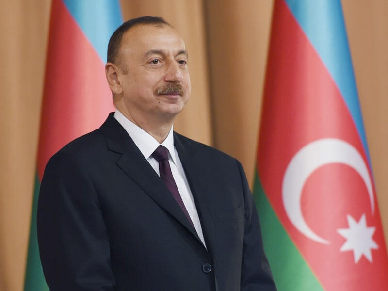 Prezident Astanada Heydər Əliyev küçəsinin açılışında iştirak edib