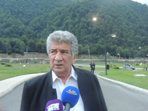 Dirijor Rauf Abdullayev xəstəxanaya yerləşdirilib