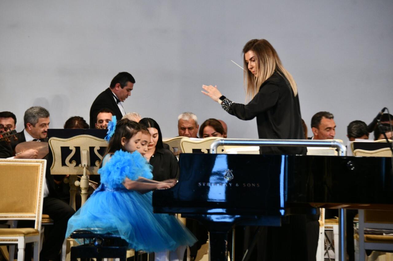 Filarmoniyada Uşaqların Beynəlxalq Müdafiəsi Gününə həsr olunmuş konsert keçirilib  FOTO