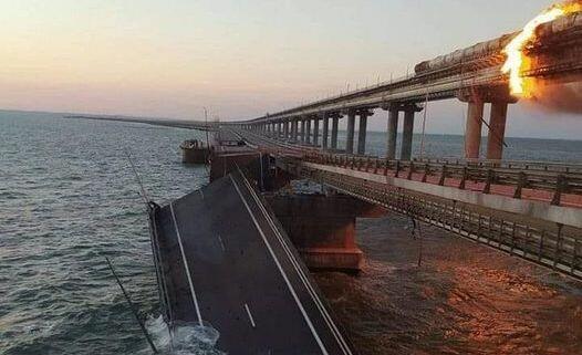 Ukrayna Krım körpüsünü partlatdı 