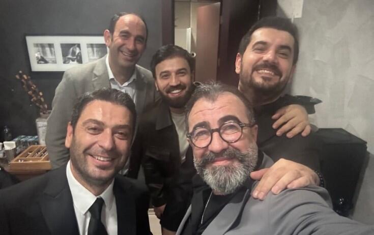 Ozana dəstək üçün Türkiyəyə getdilər 