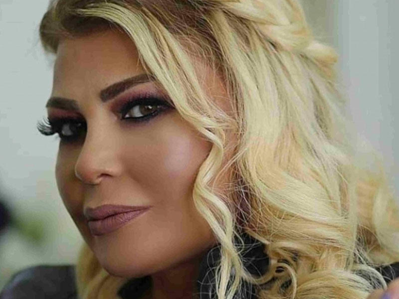 Estetik əməliyyat etdirən Əməkdar artist TANINMAZ HALDA  