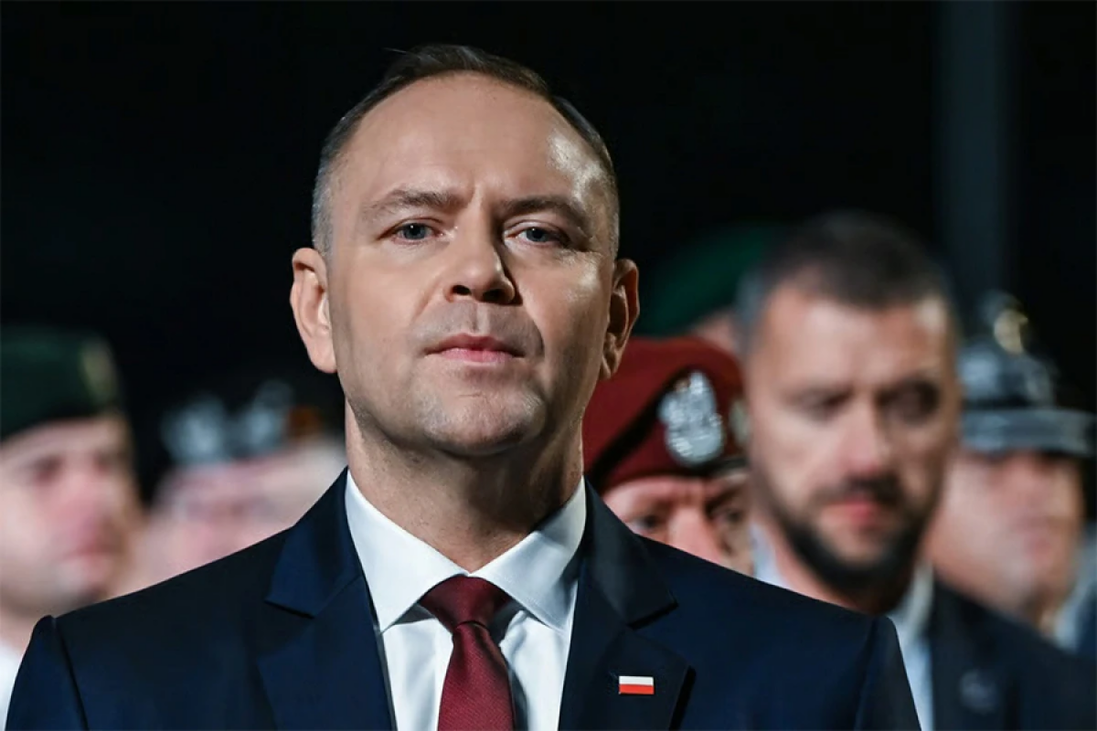 Karol Navrotski Almaniya və Litva ilə sərhədə
