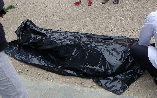 Parkda kişi meyiti tapıldı