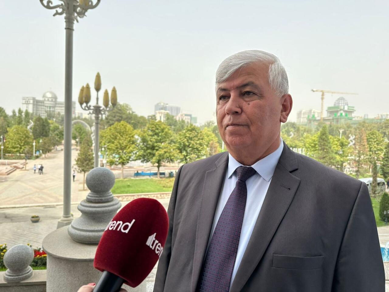 İlham Əliyev Tacikistanda böyük nüfuza malikdir  Zubaydullo Davlatov