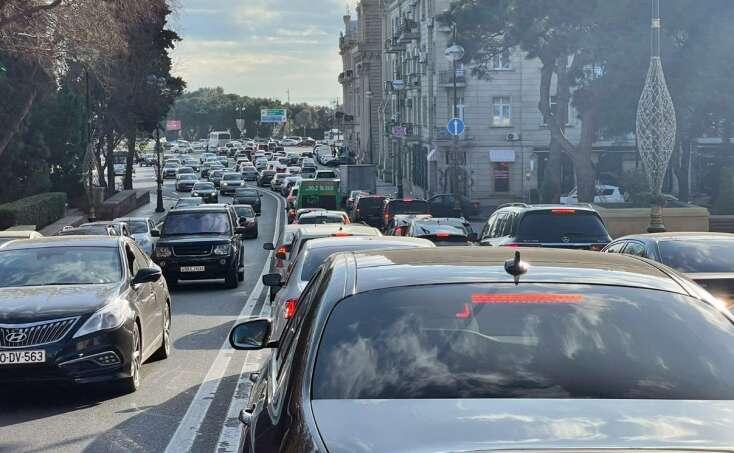 Bakıda "tıxac vergisi" ödəniləcək