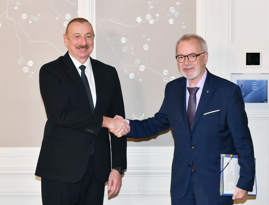 İlham Əliyev Münxendə Avropa İnvestisiya Bankının prezidenti ilə görüşüb  FOTO