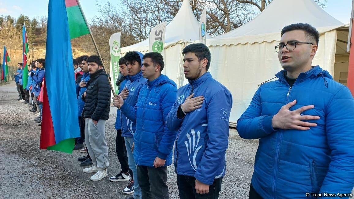 LaçınXankəndi yolundakı aksiya 116 gündür davam edir  FOTO