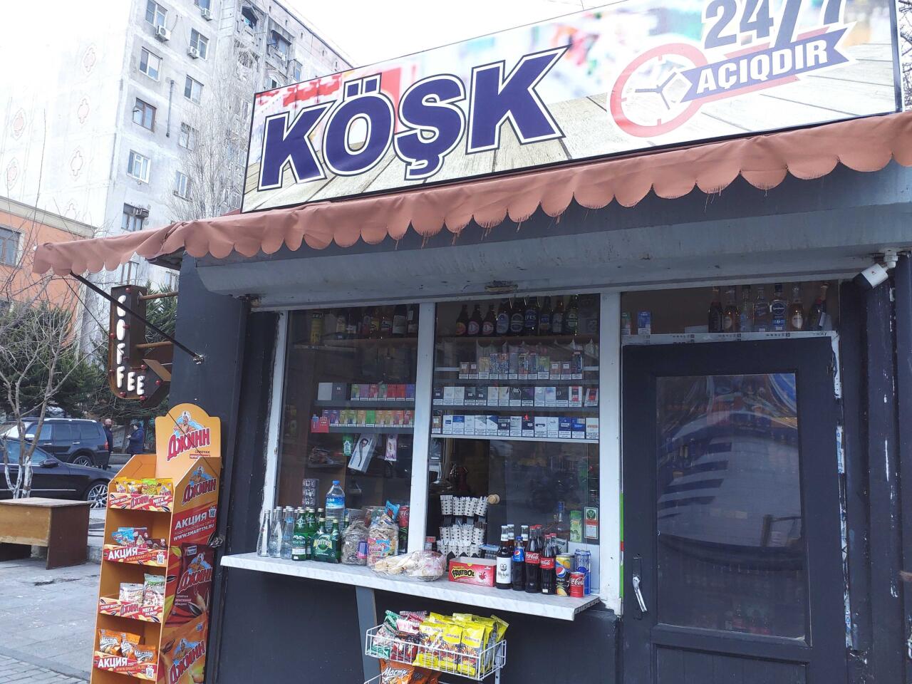 Sumqayıtda 11 k&ouml;şk s&ouml;k&uuml;ld&uuml;