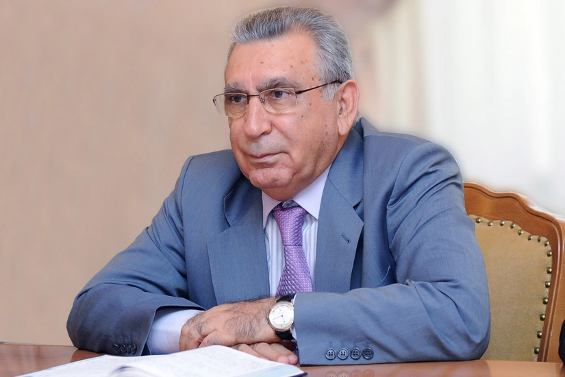 Sabiq başçı Mehdiyevi təbrik etdi  "Məni 12 il işsiz qoymağın...”