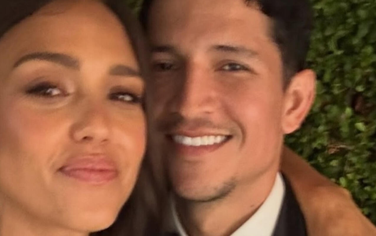 Bu da Cessika Albanın yeni sevgilisi