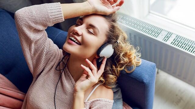 Musiqi dinləməyin 4 faydası