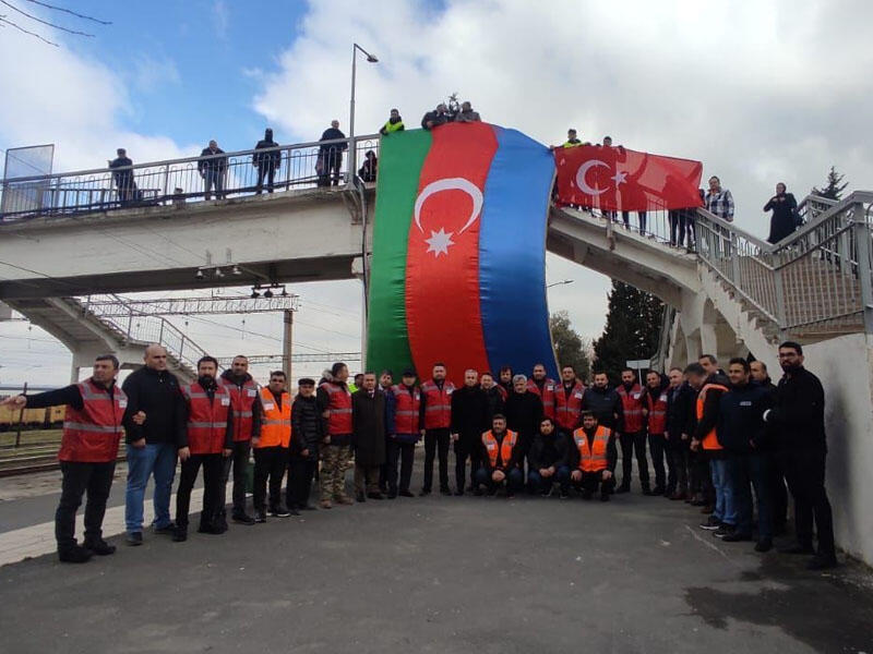 Azərbaycandan dəmir yolu ilə Türkiyəyə yardım göndərilib  FOTO