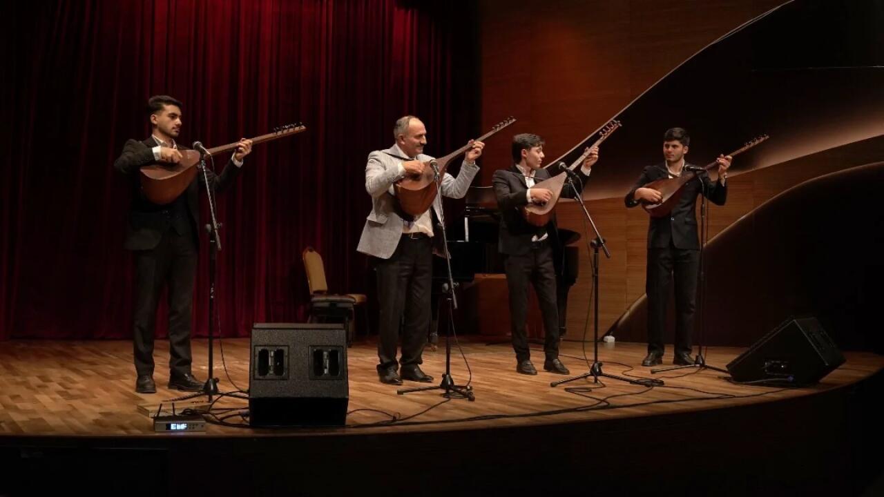 COP 29a həsr olunmuş Aşıq musiqisindən ibarət konsert proqramı təqdim olundu 