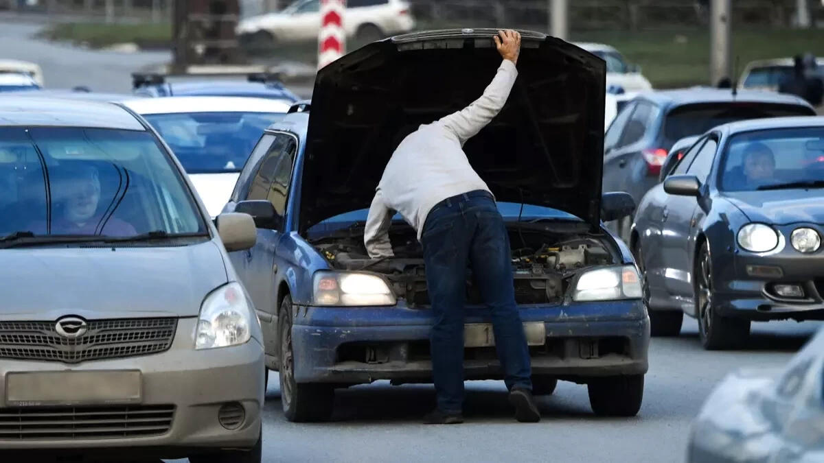 Mühərrik qəfil sönüb və işə düşmür: Motorun yolun ortasında "yatmasının" dörd səbəbi