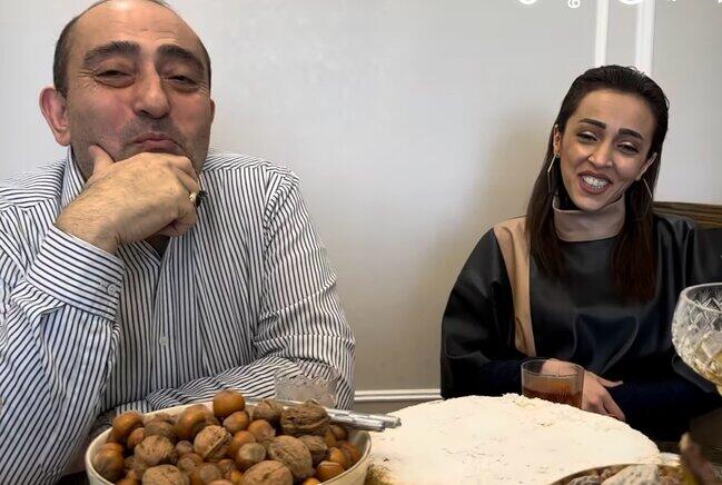 Ofelyaya əri bahalı maşın ALDI