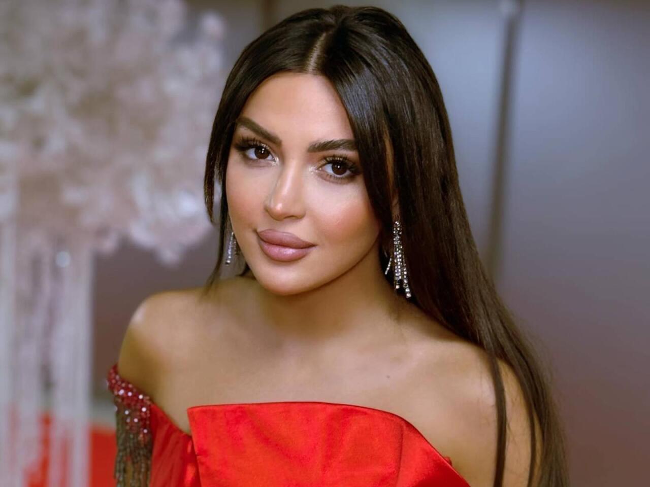 Vəfa Famildən boşandığını a&ccedil;ıqladı: &ldquo;Bir ildir ayrılmışıq!&rdquo; &ndash; VİDEO