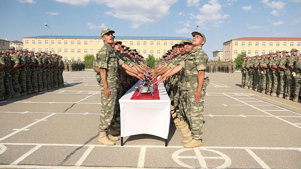 Əsgərlərin xidmət yerinin dəyişdirilməsi bu halda MÜMKÜNDÜR – DETALLAR
