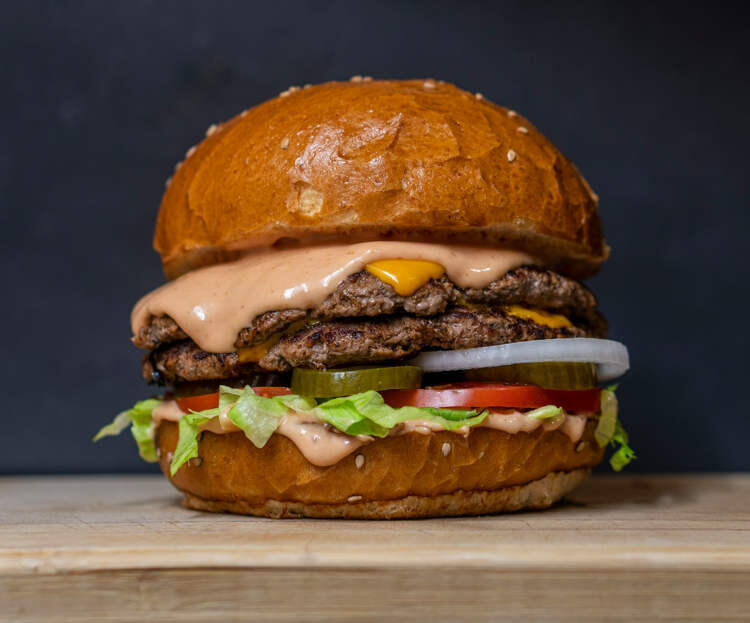 Bu burgerin qiyməti 18,700 manatdır