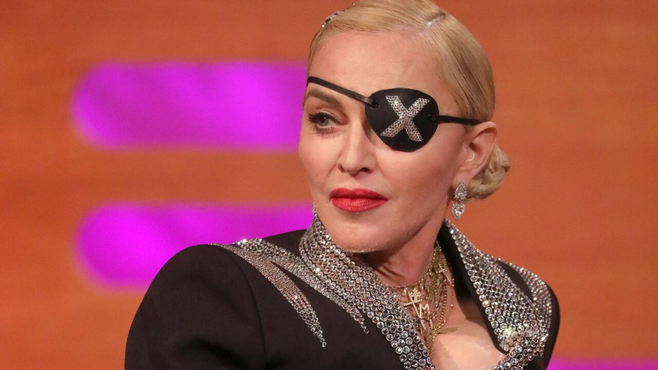 Madonna Maskın milyonluq təklifini rədd etdi  "Ruhum satılmır"