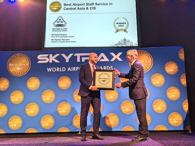 Heydər Əliyev Beynəlxalq Aeroportu növbəti dəfə nüfuzlu “Skytrax” mükafatına layiq görülüb 