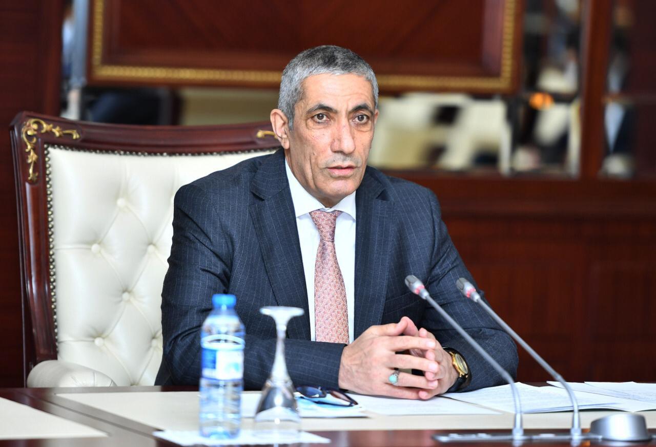 “Elə xəstəxana var ki, hotel qiymətinədir”