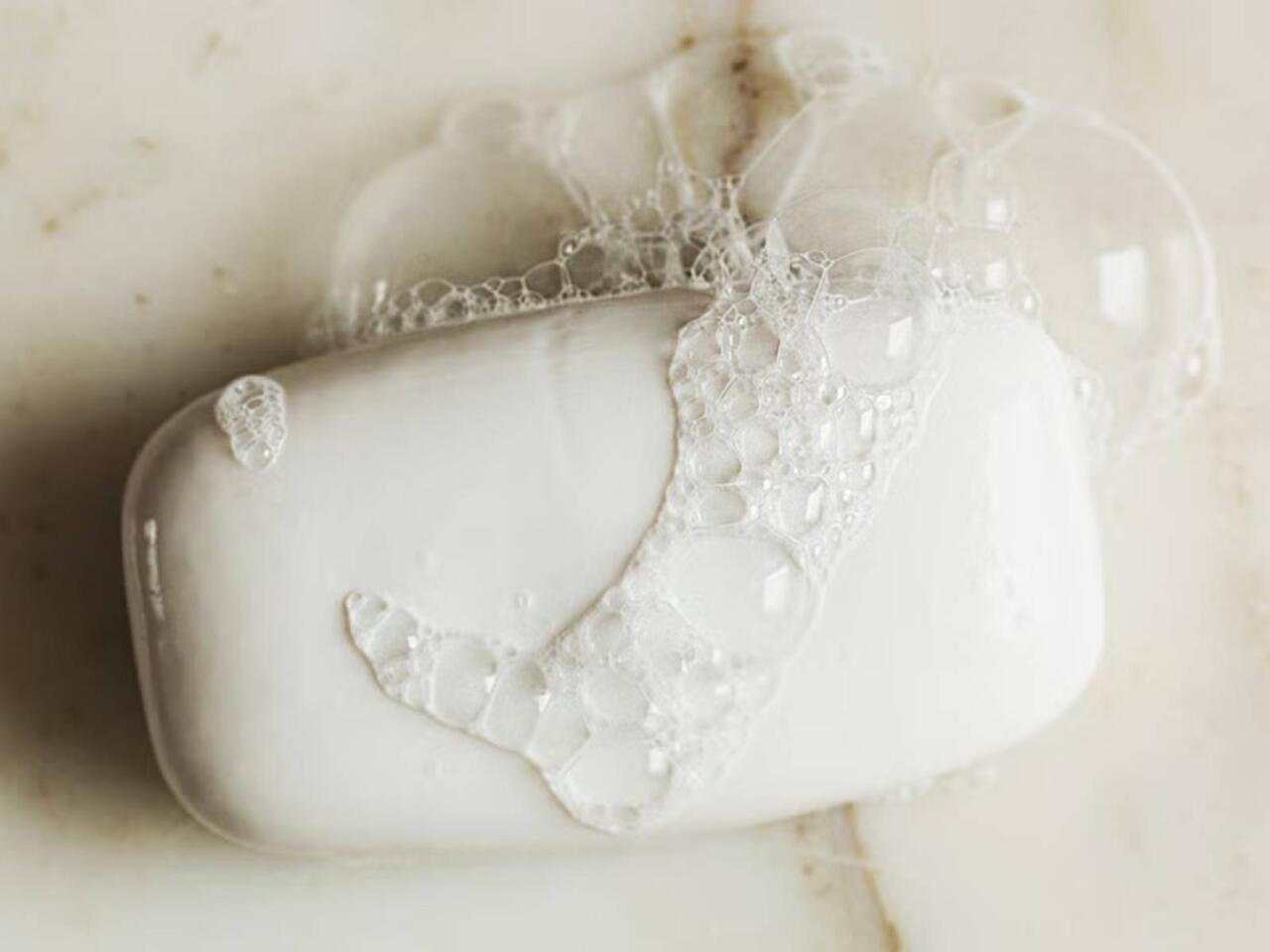 Keçmişdə niyə kişilər maşında sabun gəzdirib?