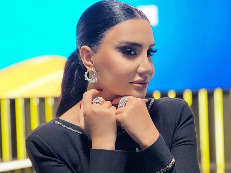 Məşhur xanəndə duet ortağı ilə SEVGİLİDİR?  özləri aydınlıq gətirdi