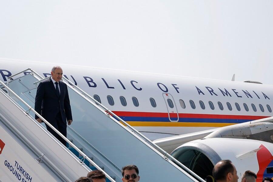 Paşinyan ABŞyə getdi