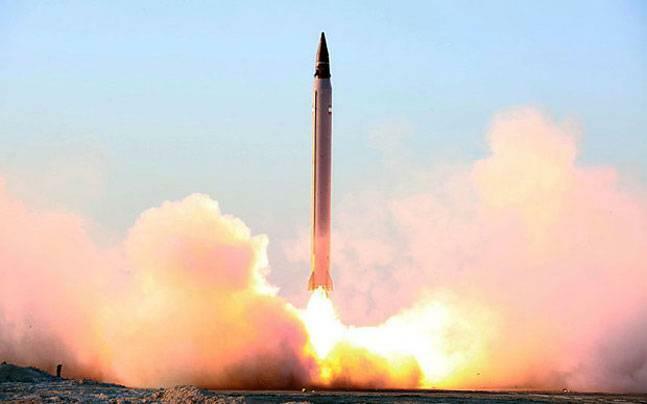 Şimali Koreya iki ballistik raket