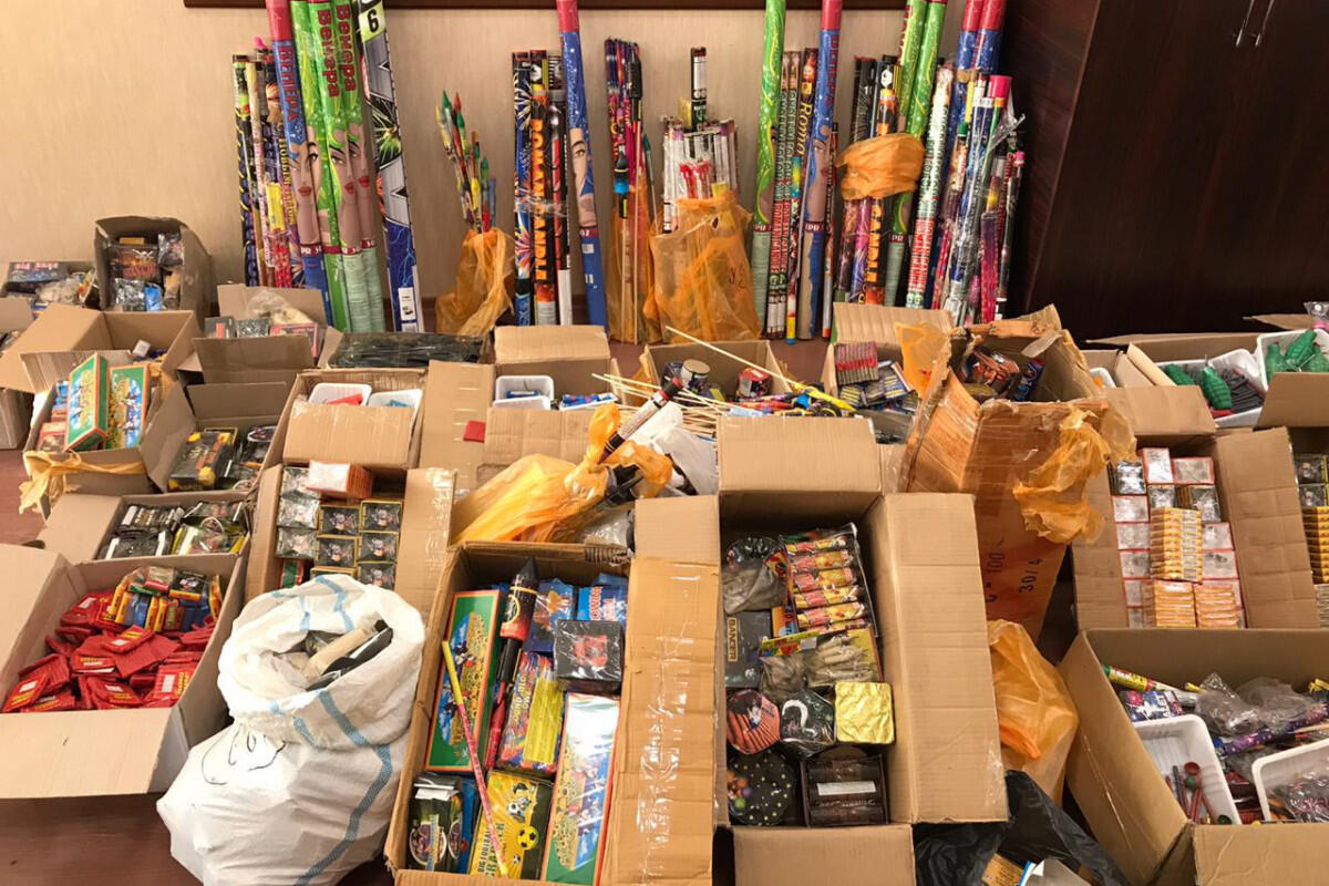 Pirotexniki vasitələr satan daha 26 nəfər saxlanıldı