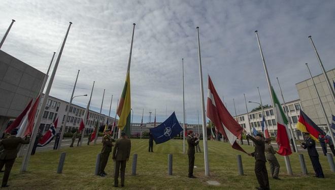 Ukrayna defakto NATO üzvüdür: silah və pul...