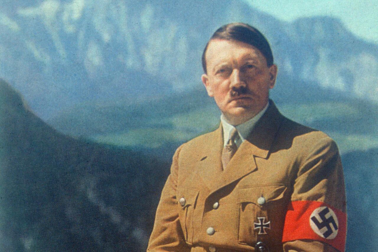 Hitlerin qol saatı 1,1 milyon dollara satıldı 