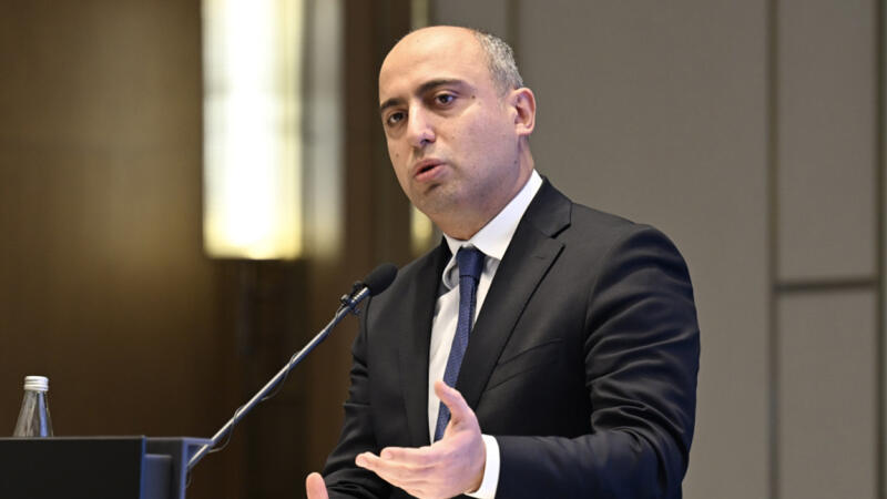 Onlar mənim üçün müəllim deyil 