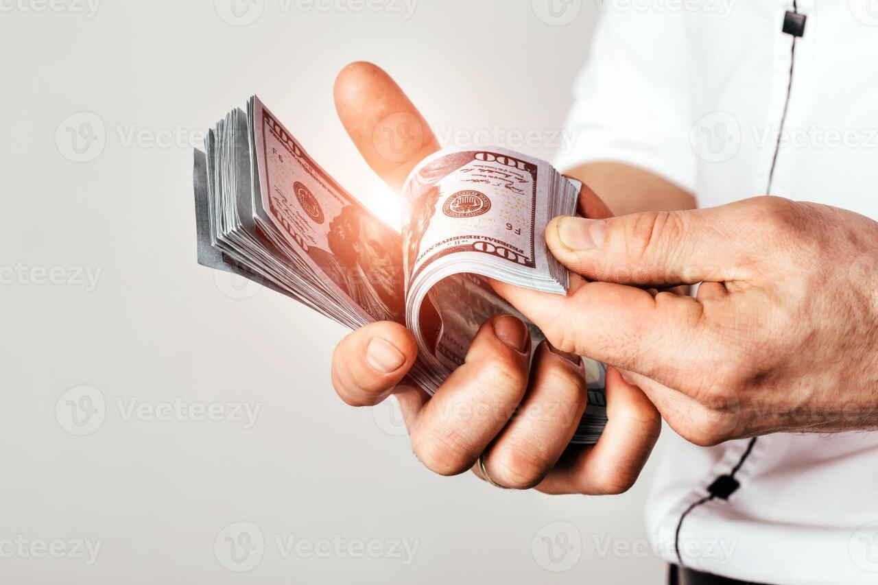 Dünya tarixində “ən bahalı məzuniyyət”  7 milyonu götürüb aradan çıxdı 