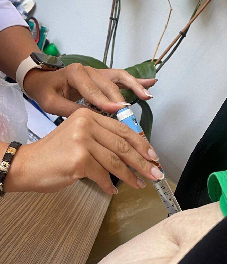 Sosial şəbəkələrdə trend olan arıqlama iynələri  Gözəllik, yoxsa gizli təhlükə? 