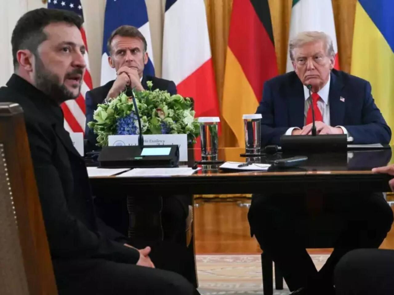 Tramp görüşü dayandırıb Putinə zəng etdi  40 dəqiqə nə danışıblar?