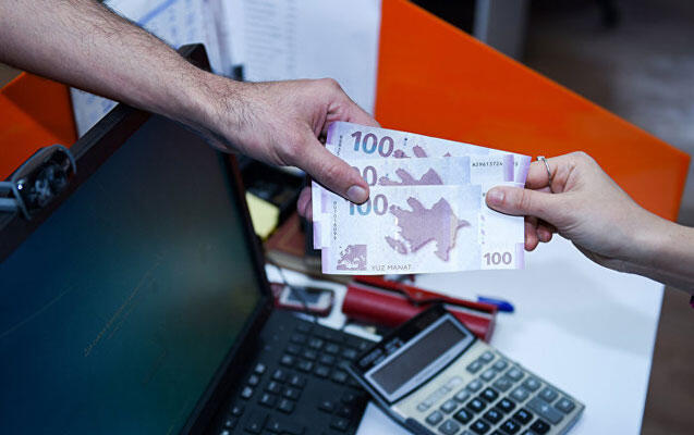 Bakıda orta aylıq əməkhaqqı artıb