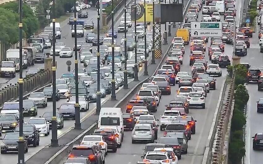 Tıxaclardan qurtuluruq  Yeni çəkiləcək yollar bunlardır