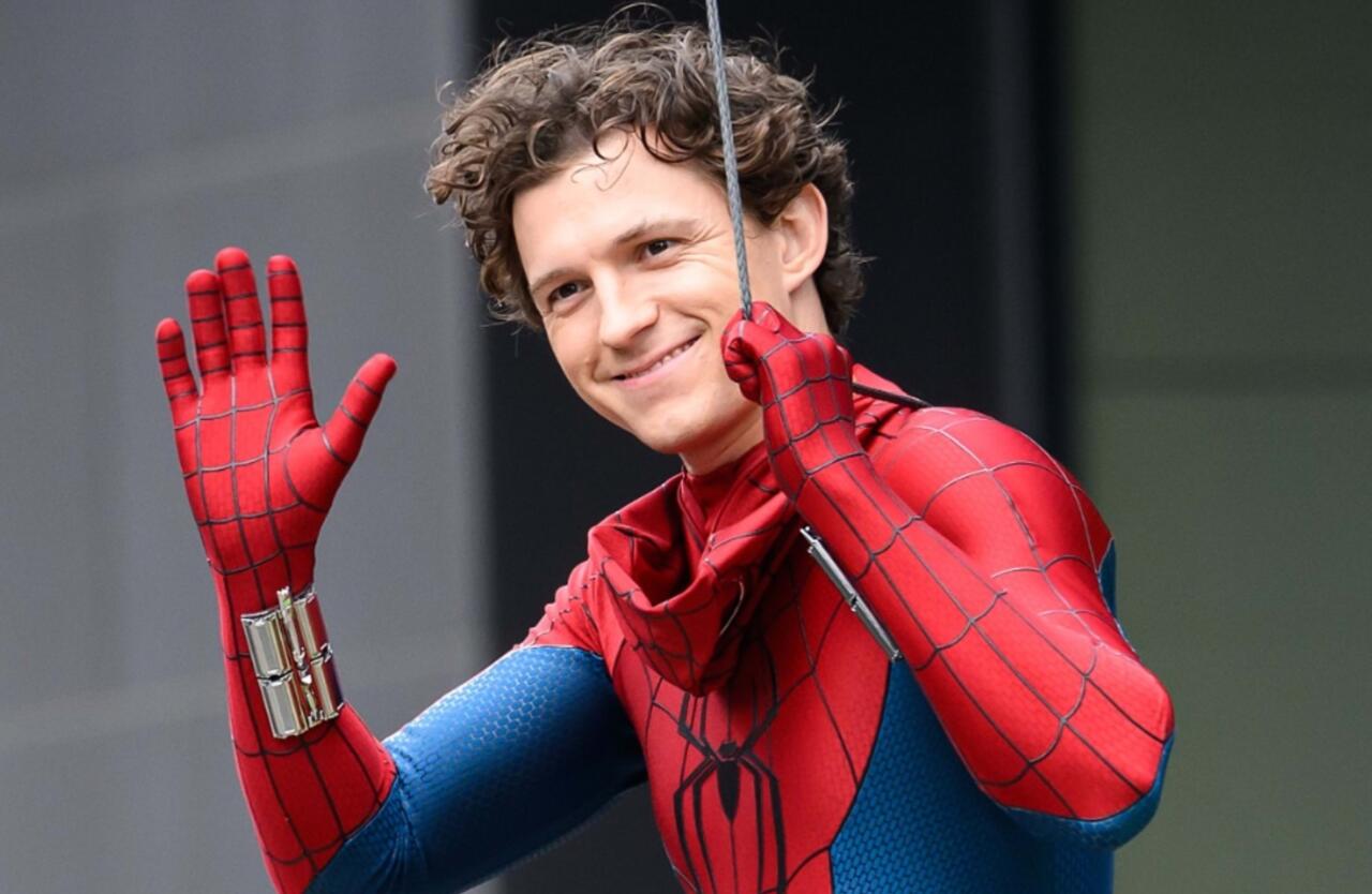 "Spider man" çəkiliş zamanı ağır yaralandı  Xəstəxanaya yerləşdirildi
