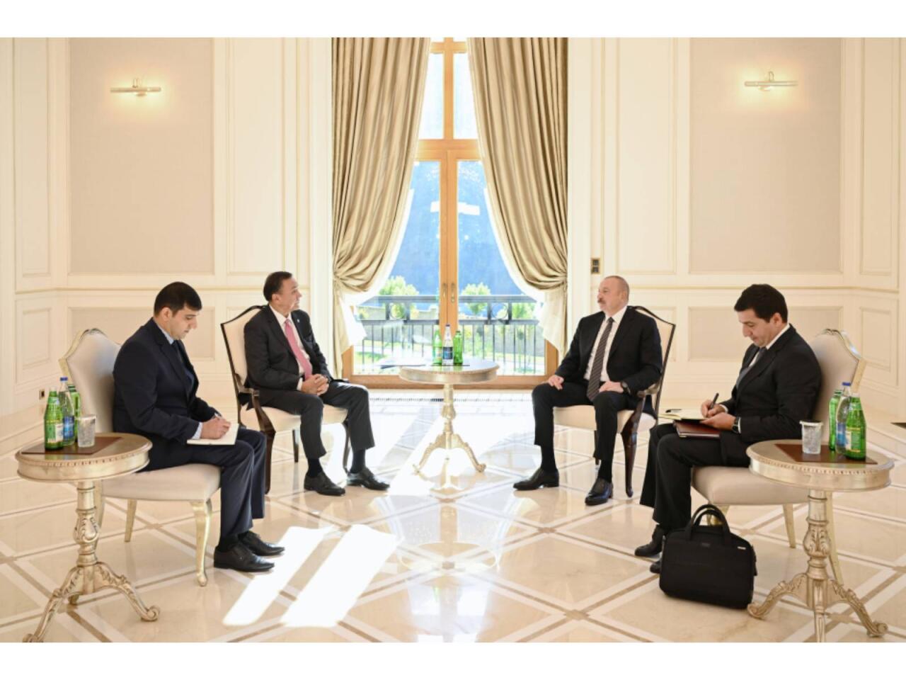 Prezident Qəbələdə TDT Baş katibini qəbul edib  FOTO