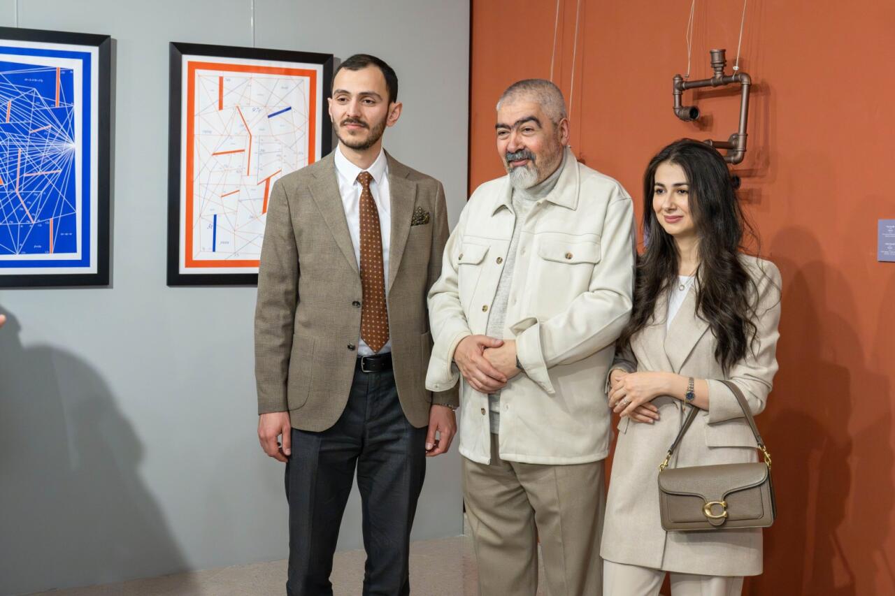 El&ccedil;in Şamillinin &ldquo;Antinomia&rdquo; adlı konseptual sərgisi a&ccedil;ılıb  FOTO