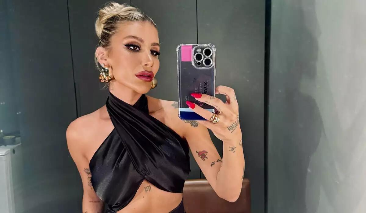 İrem Derici xəstəxanaya yerləşdirildi: “Yeriyə bilmirəm, heç yanım hərəkət etmir” 
