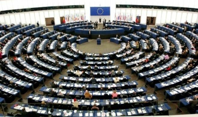 Avropa Parlamentində korrupsiya qalmaqalı  2 deputatın mandatı