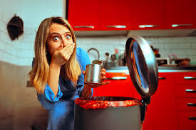 Zibil qablarından gələn qoxuya SON