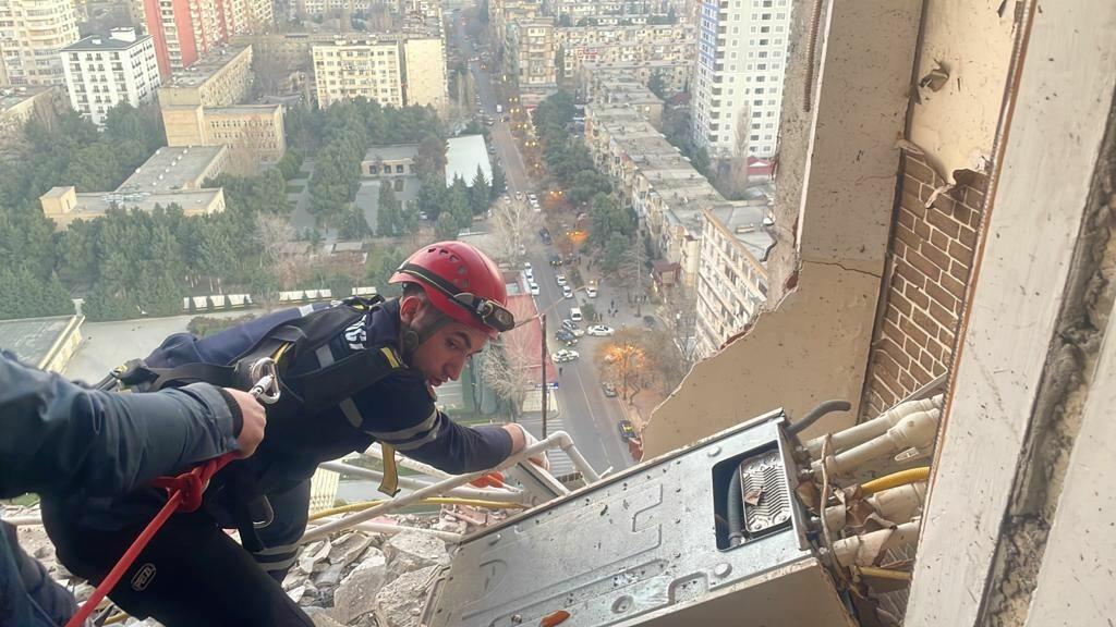 Bakıdakı partlayış ilə əlaqədar cinayət işi açılıb  FOTO