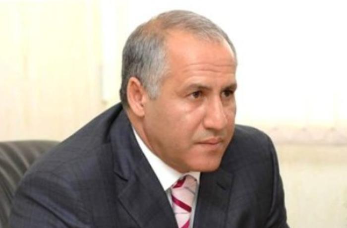 Sabiq nazir k&uuml;lli miqdarda borca d&uuml;şd&uuml; 