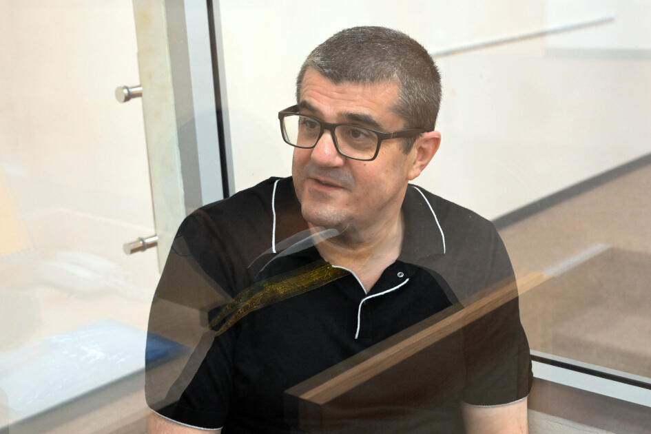 Zərər çəkmiş şəxslər məhkəmədə ifadə veriblər 