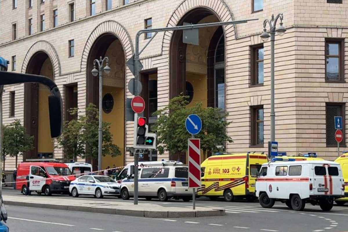 Moskvada Mərkəzi Uşaq Mağazasında PARTLAYIŞ 