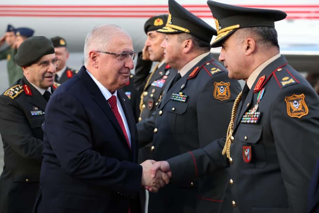 Yaşar Gülər Azərbaycana gəlib